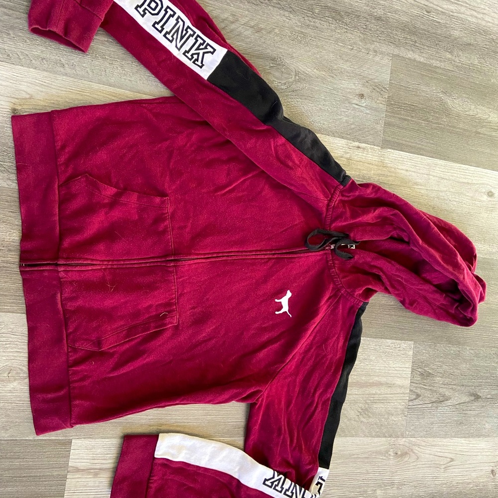 VS PINK hoodie with zipper